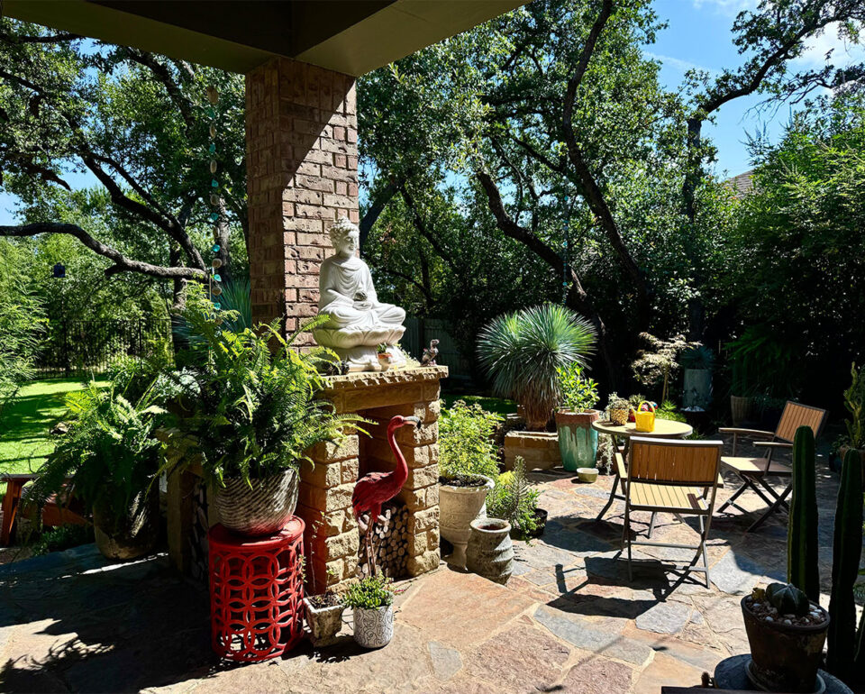 7 Landscape Design Ideas for Maximum Backyard Privacy